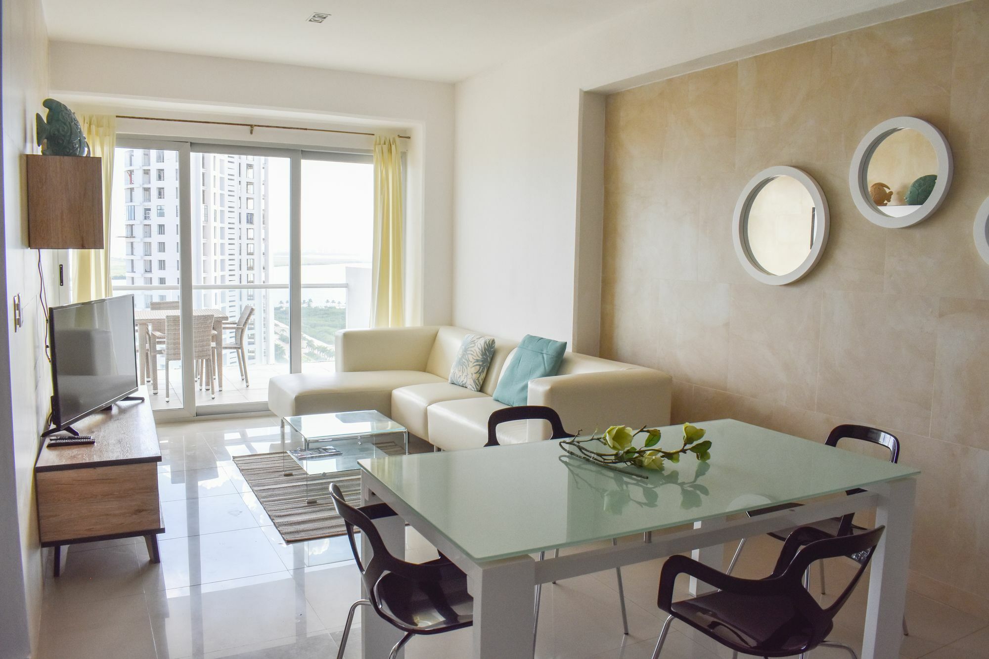Barcelona Tower By Koox Luxury Collection Aparthotel Cancun Ngoại thất bức ảnh