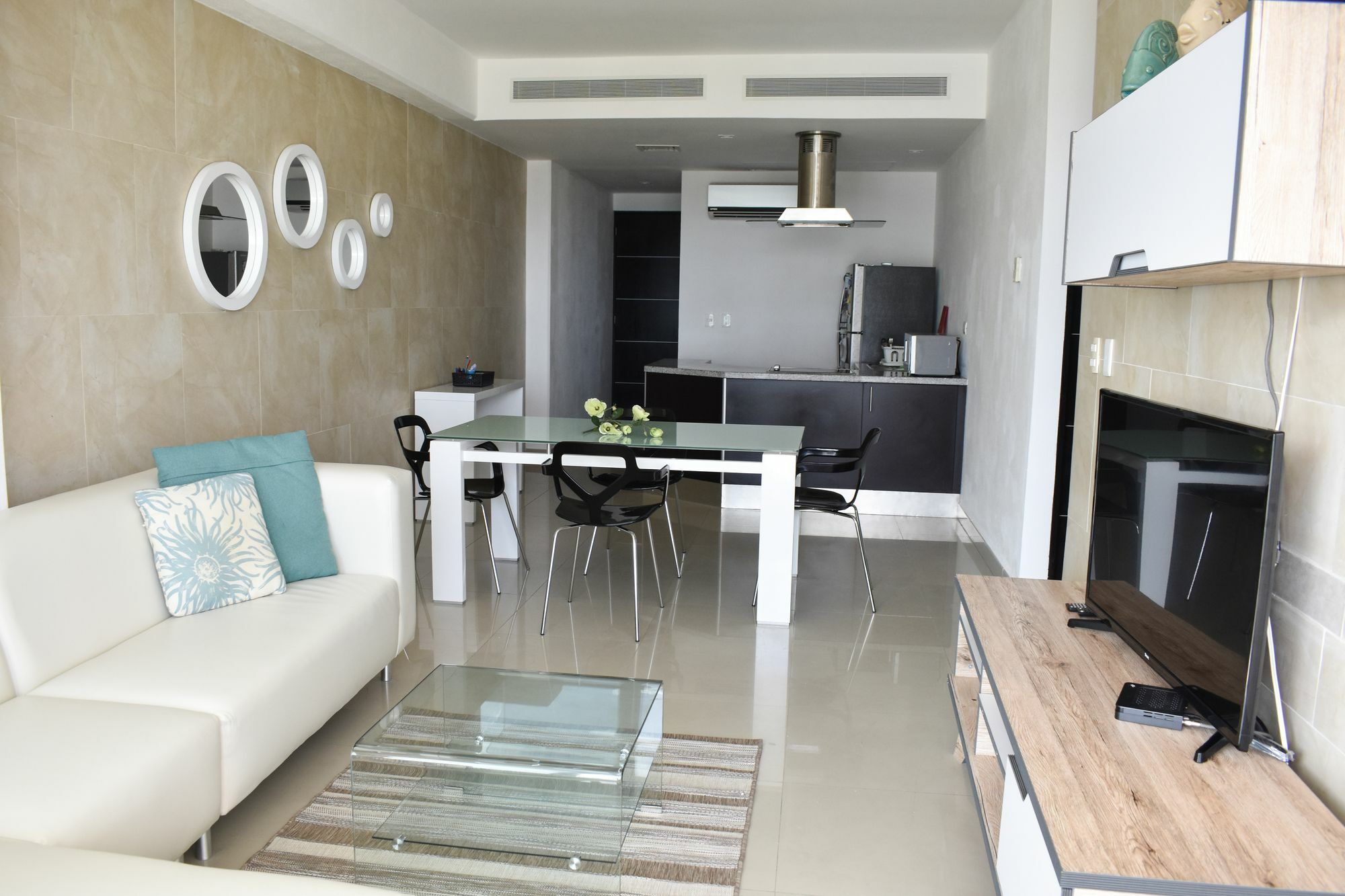 Barcelona Tower By Koox Luxury Collection Aparthotel Cancun Ngoại thất bức ảnh